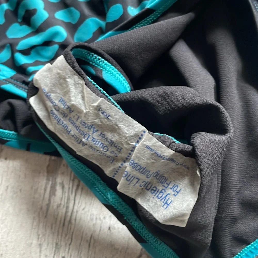 Beach Betty by Miracle Brands Cheetah Swimsuit - Sz S